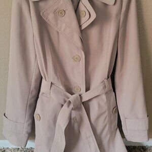 London Fog Women's Mid-Length Single Breasted Tan Trench Coat - Size M